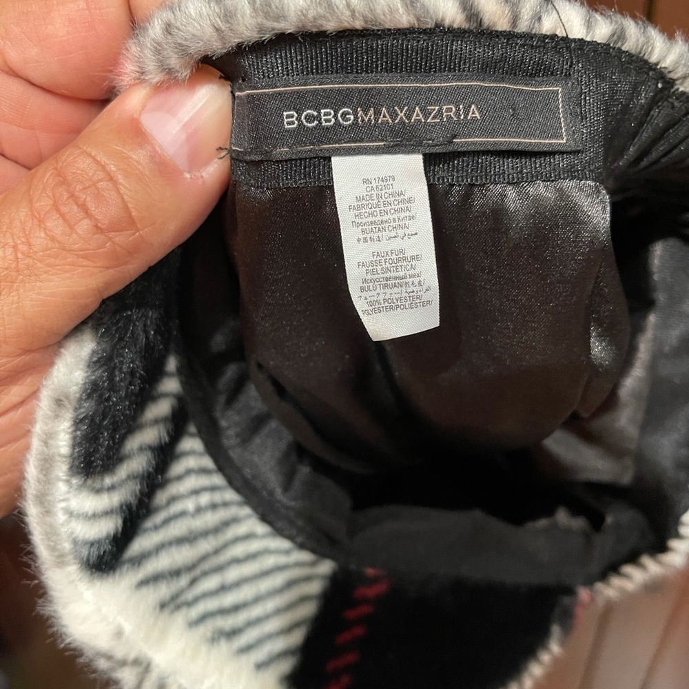 Hat - Picture 5 of 7